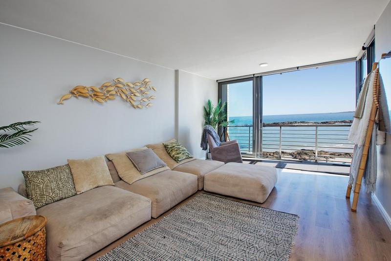 2 Bedroom Property for Sale in Bloubergstrand Western Cape